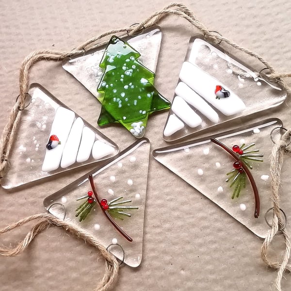 Christmas glass bunting, festive decoration, Xmas mantleshelf bunting. 
