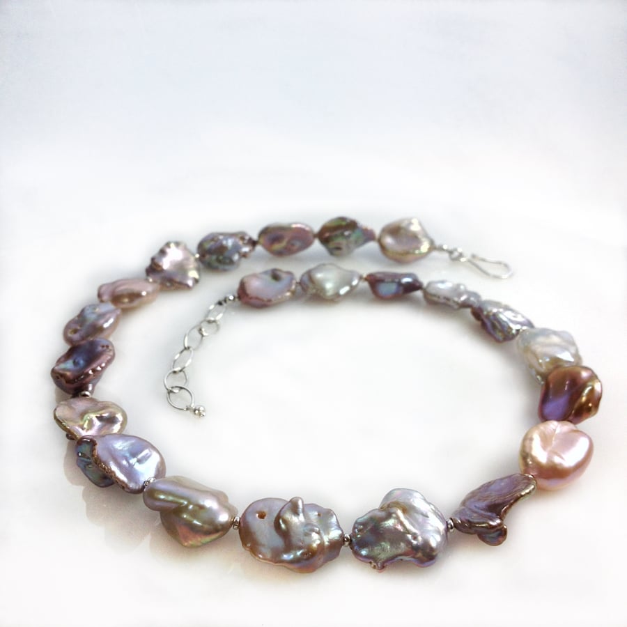 pearl necklace statement piece keshi pearls
