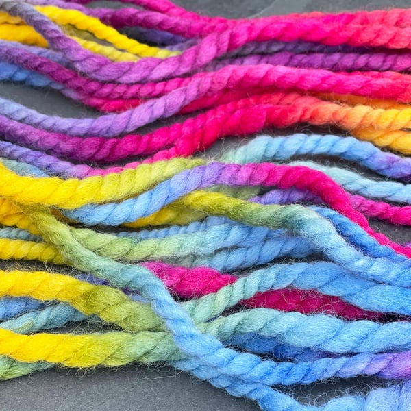 Rainbow Handspun Yarn Hand Dyed Corriedale Super Bulky Knitting Weaving Crochet 