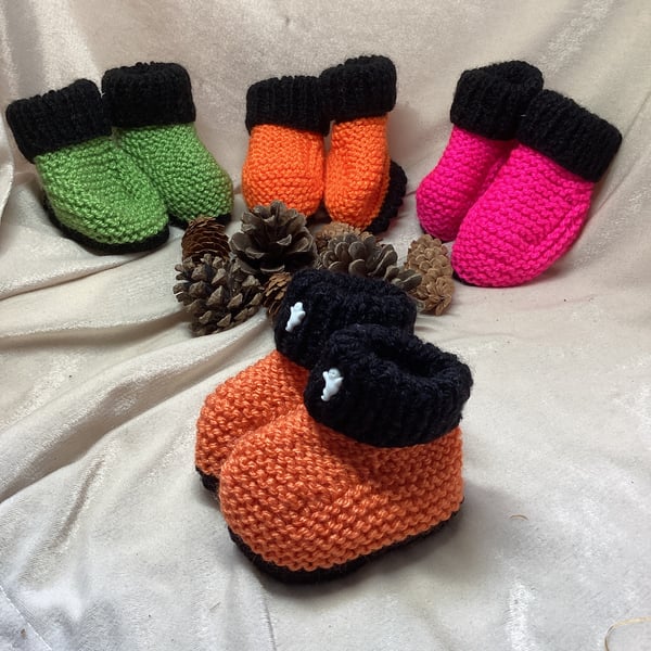 Limited Edition Halloween- Samhain booties 0-3 months & 3-6 months. Free Post.