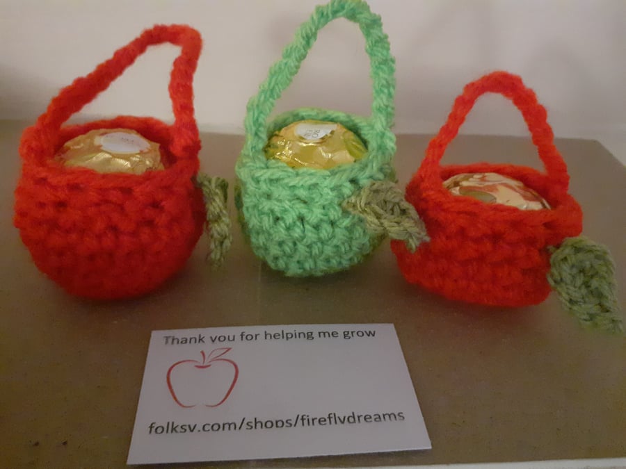 Apple Ferero Rocher Cosy Basket