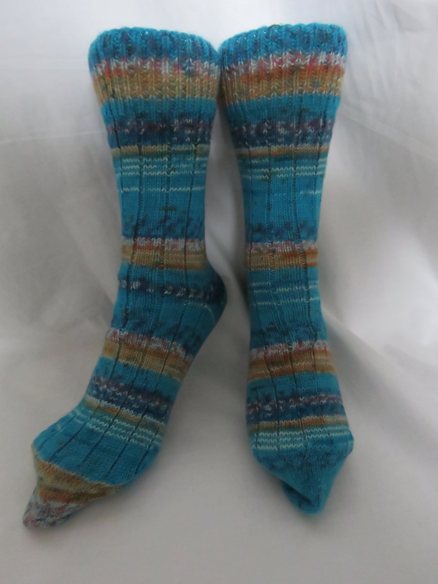 Hand-cranked Knitted Ribbed Wool Socks Size 8 to 9