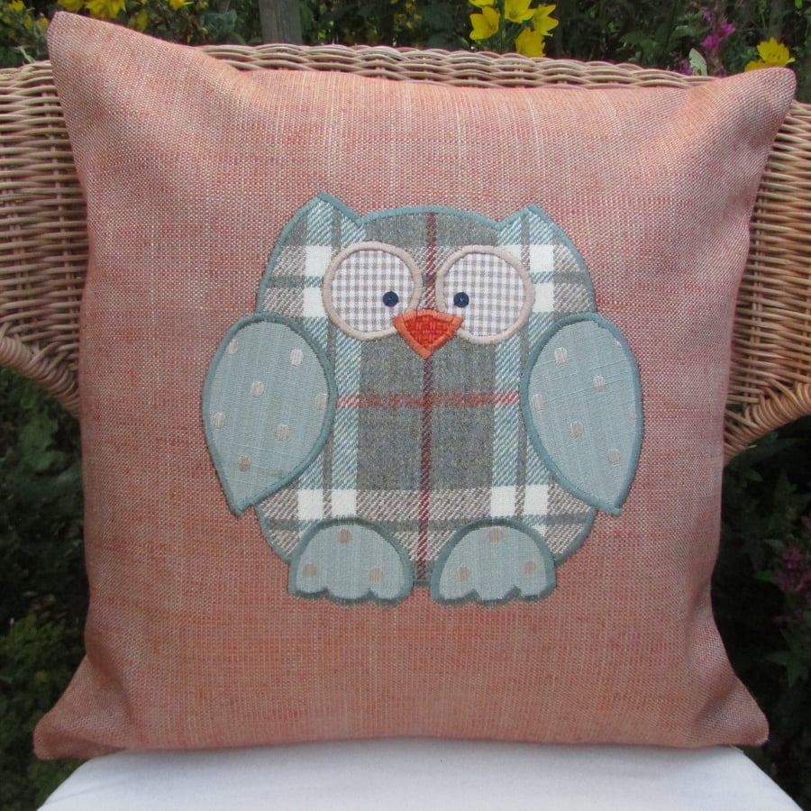 Owl cushion - Terracotta with green tweed owl applique