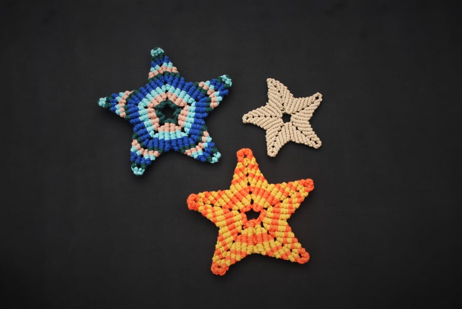 Colour macrame Christmas star - options available
