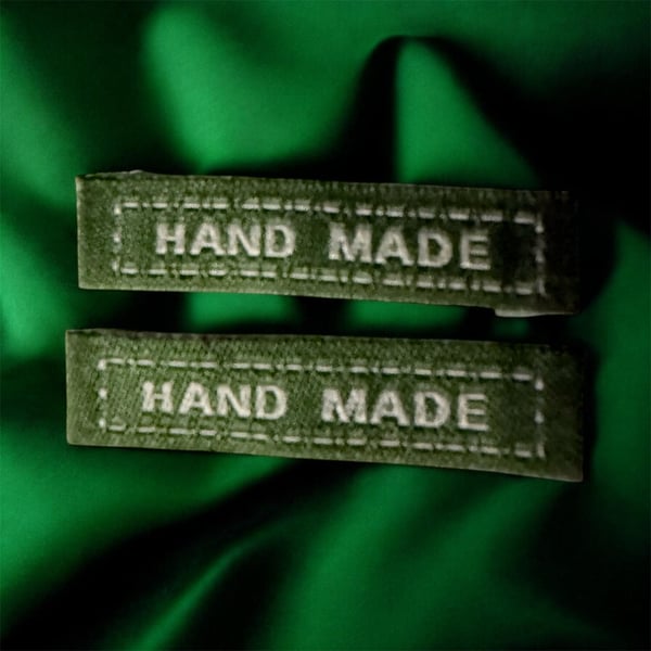 Woven “Hand Made” craft labels Green