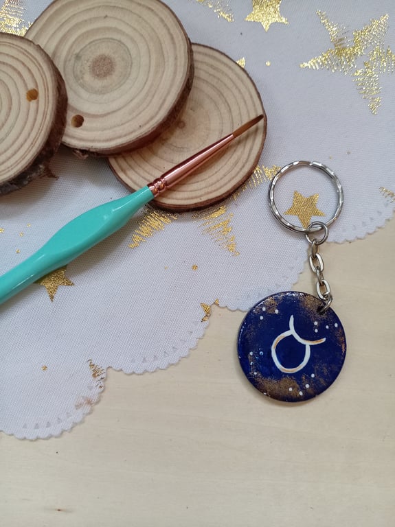 Wooden circular starsign taurus keyring 