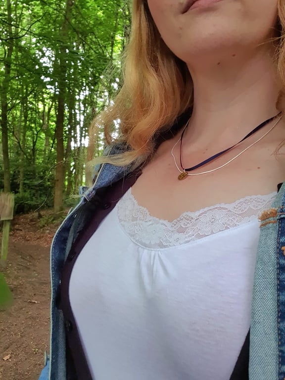 Sapphire blue ribbon multi silver chain necklace 