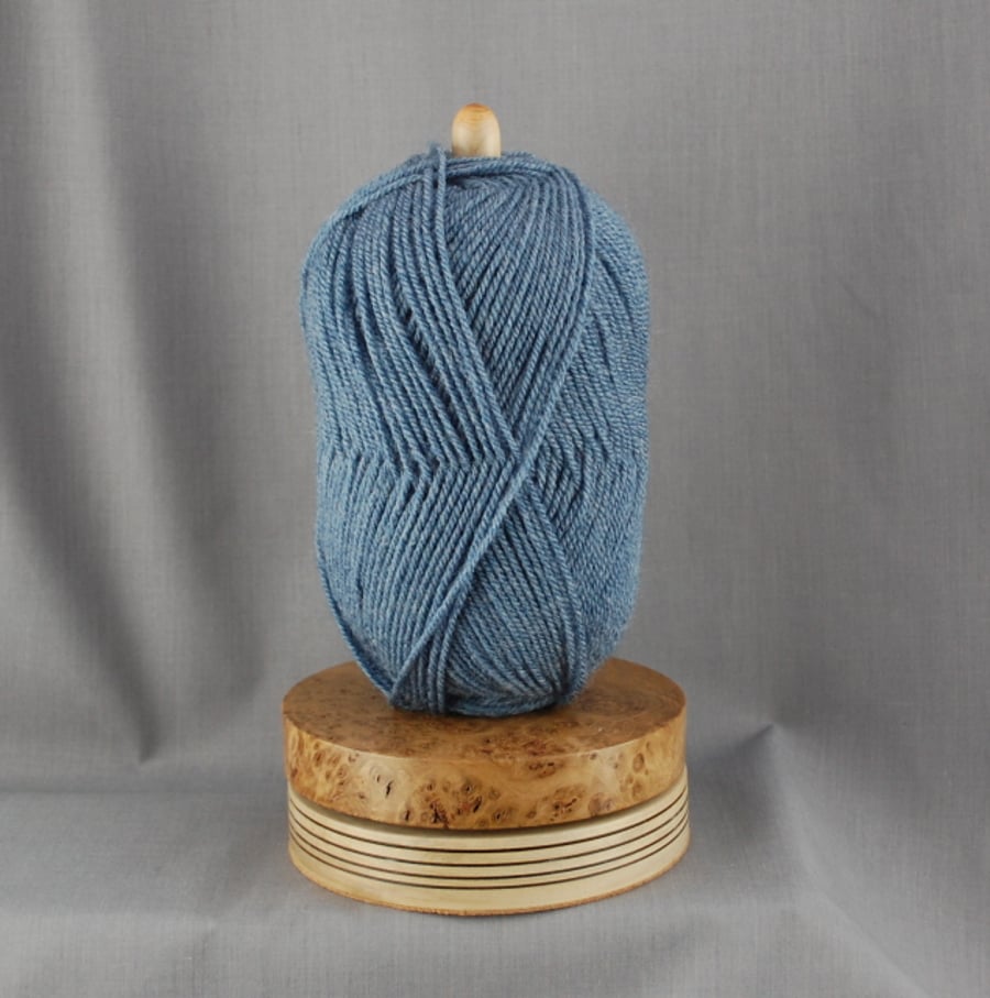 Knitter's Yarn Susan