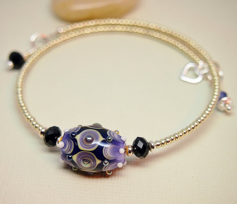 Black and Mauve Memory Wire Bracelet - Silver - Glass Bead