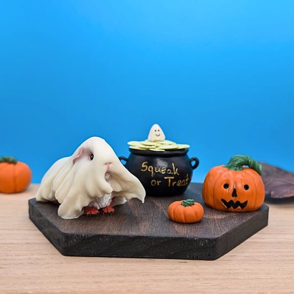 Halloween Guinea Pig Sculpture, Squeak or Treat Guinea Pig Art