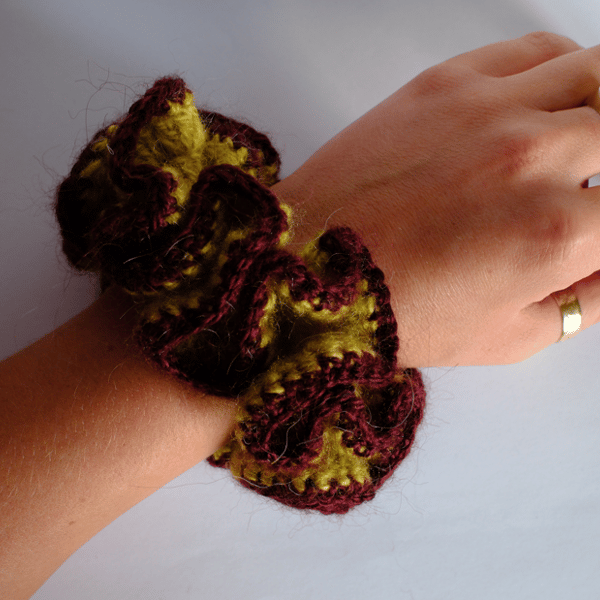 Crocheted Scrunchie 