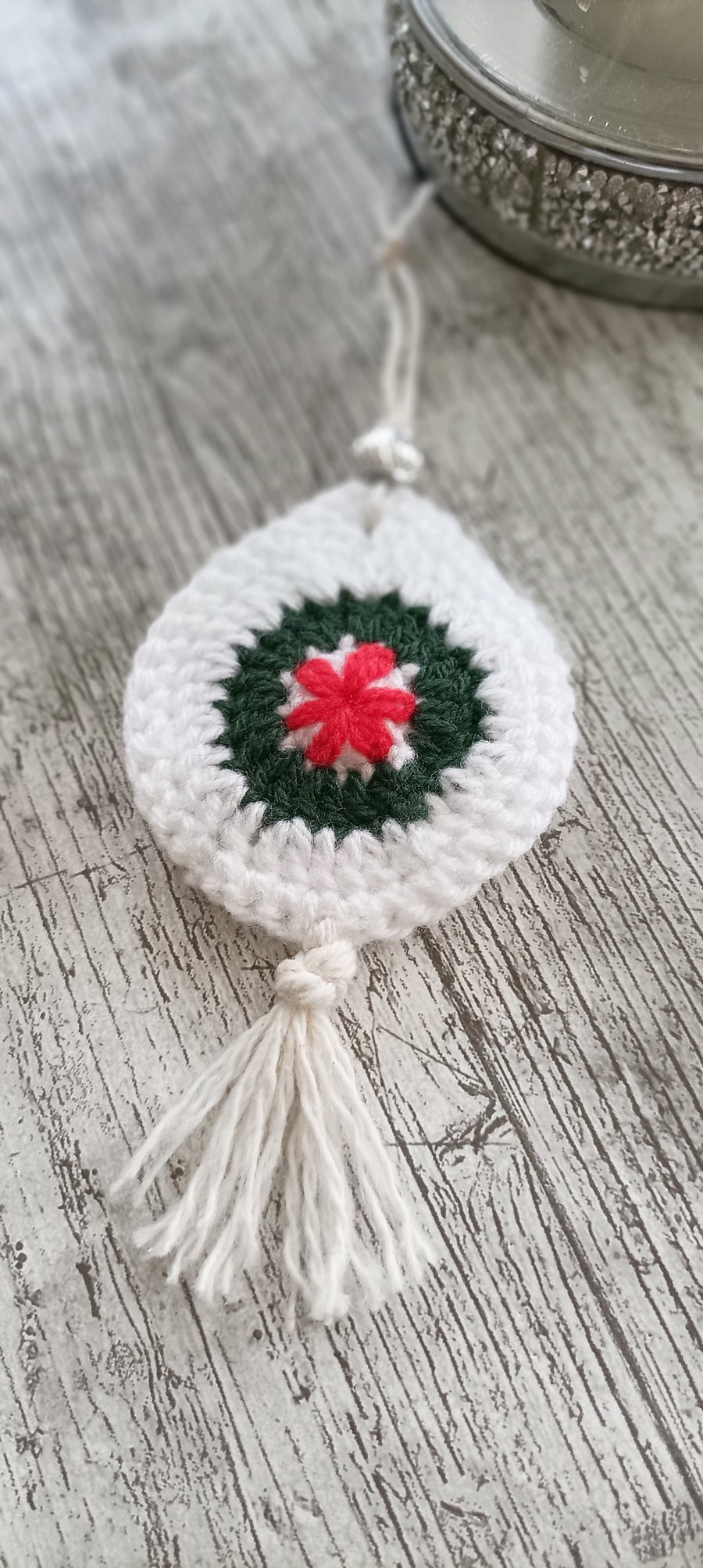 Xmas Bauble Crochet Decoration 