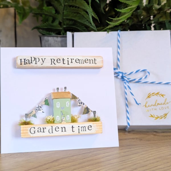 Retirement Card With Removable Wooden Cottage Gift