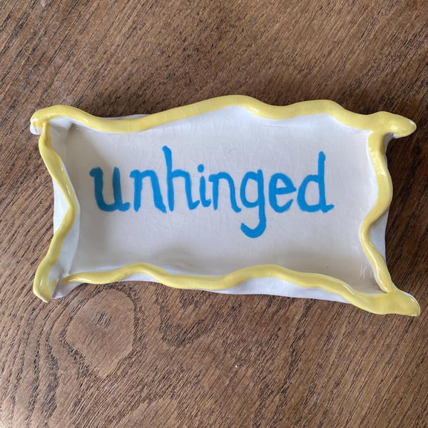 Unhinged trinket dish