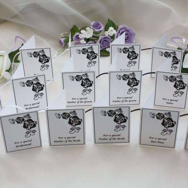 16 x Rose Wedding Party Gift Tags