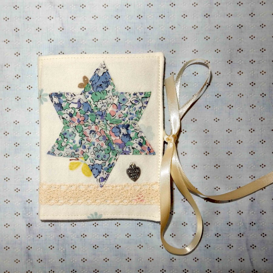 Needle case - Liberty and lace