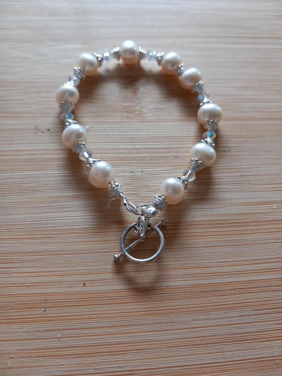 Sterling silver cream pearl bracelet for mothers day gift wedding 