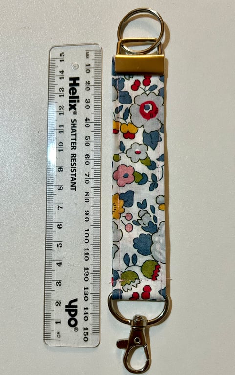 Liberty ‘Besty’ fabric key fob 