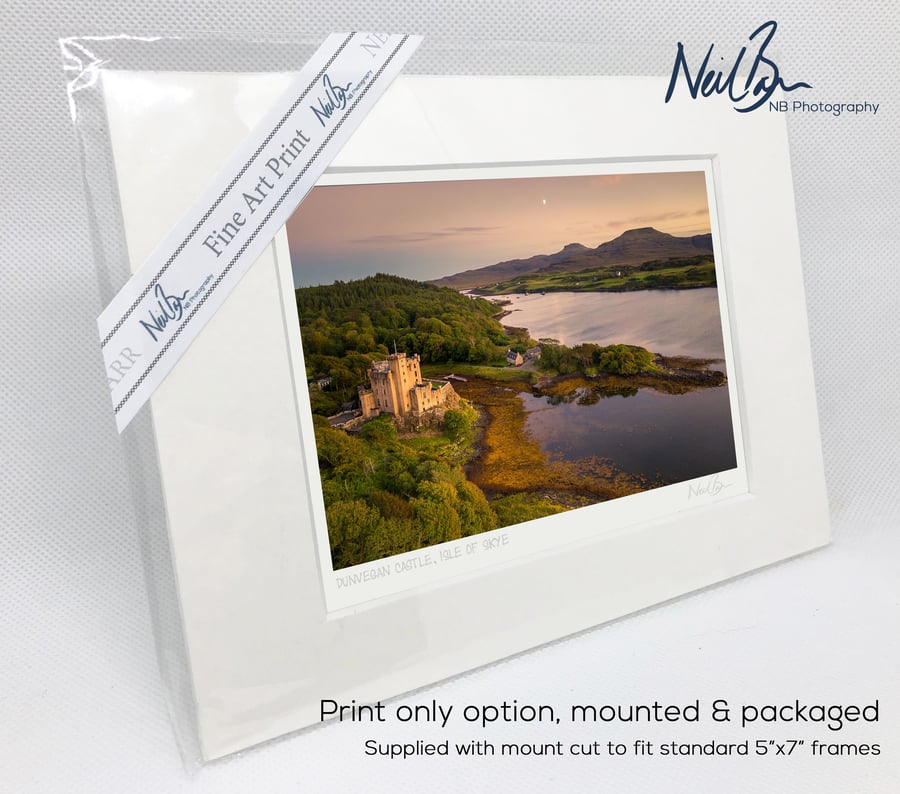 Dunvegan Castle, Isle of Skye, Scotland - A6 (7" x 5") Unframed Print