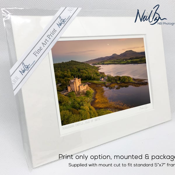 Dunvegan Castle, Isle of Skye, Scotland - A6 (7" x 5") Unframed Print