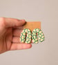 Cutout Arch Stud Earrings