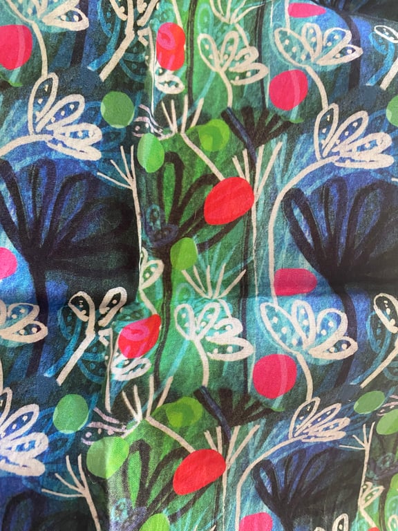 River Flowers Fat Quarter Cotton Poplin 