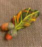 Needlefelted oak leaf brooch - Image 1