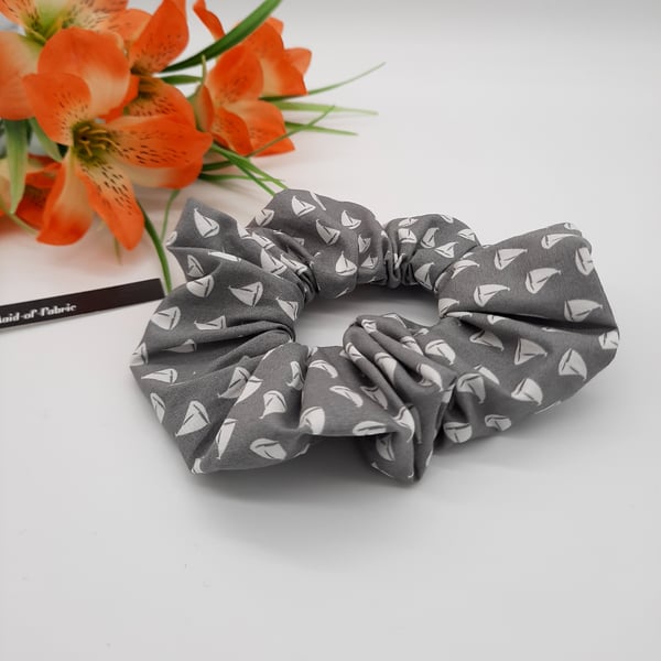 Scrunchie made using a light grey sail boat fabric.  3 for 2 offer.