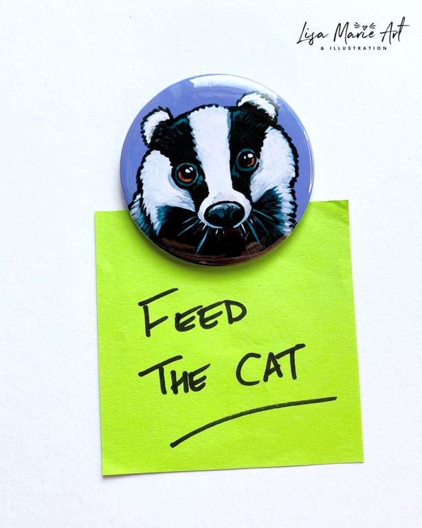 Badger Art Fridge Magnet - Large 59mm - Dusky Purple