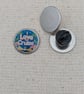 I love To Cruise - Cruise Lover Themed Badge - Large Resin Topped Pin Badge - Image 2