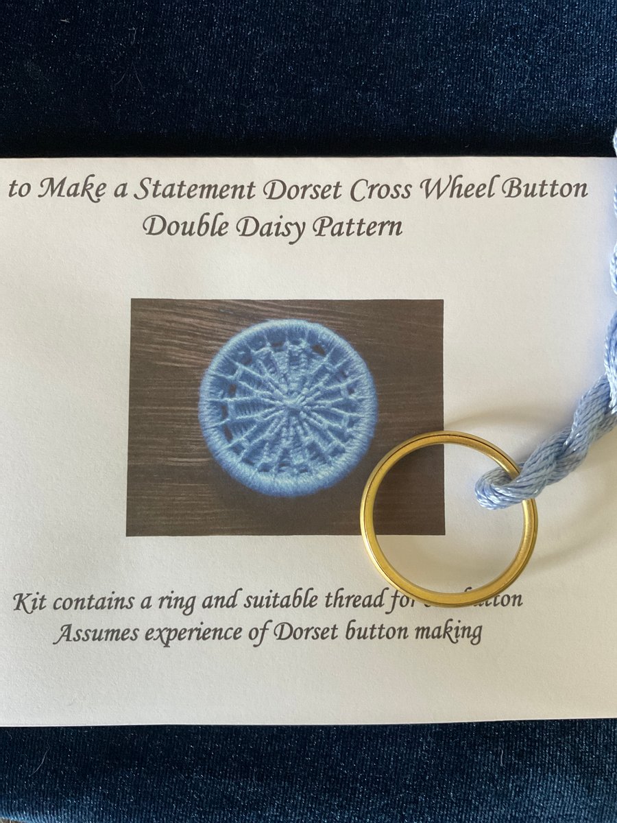 Kit to Make a Statement Dorset Button, Double Daisy Design, Pale Blue