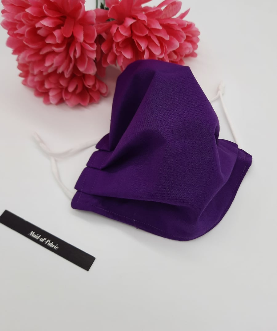 Medium face mask,  purple,  3 layer, adjustable elastic,  free uk delivery 