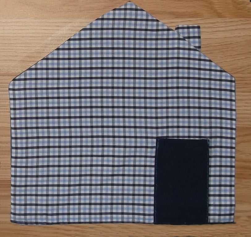 Blue House shape table place mat with cutlery pocket