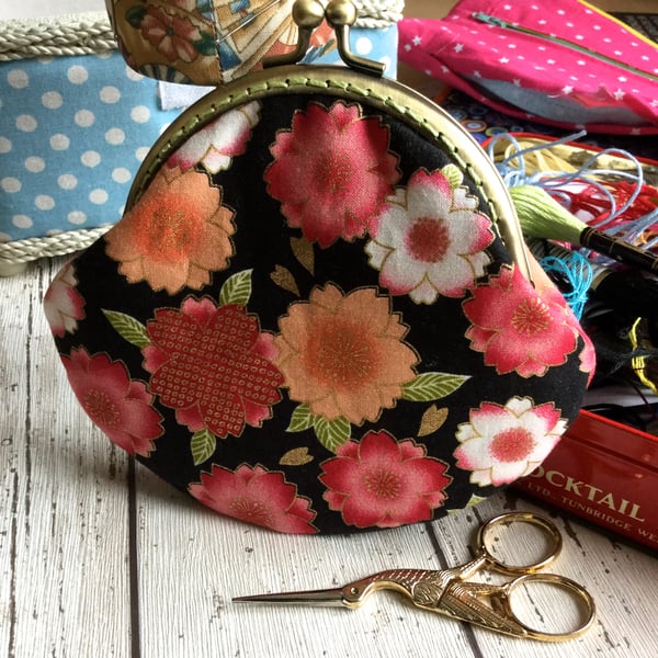 Japanese Inspired Floral Clasp Coin Purse 