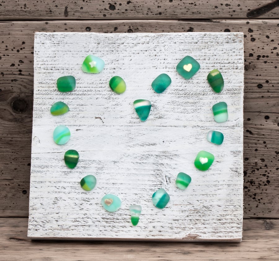 Sea Glass Effect Heart Picture on Reclaimed Wood - Green