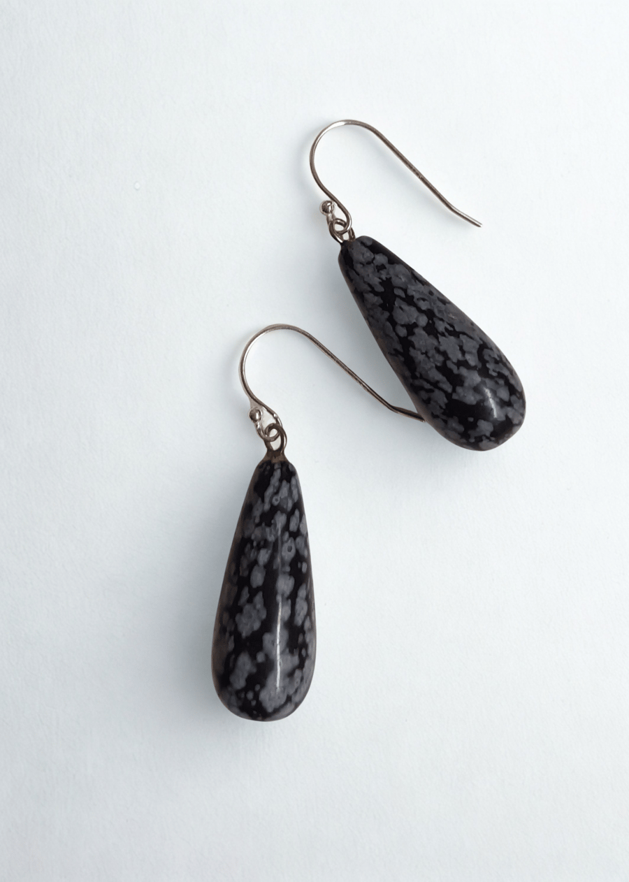 Black Labradorite Teardrop Earrings 