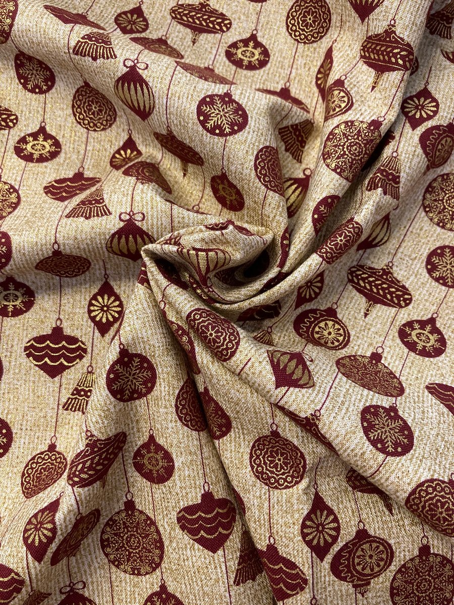 Christmas Fabric Half Metre Cotton  Ref 542