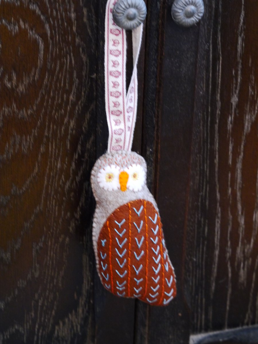Owl hand embroidered felt bird decoration garden bird range. 