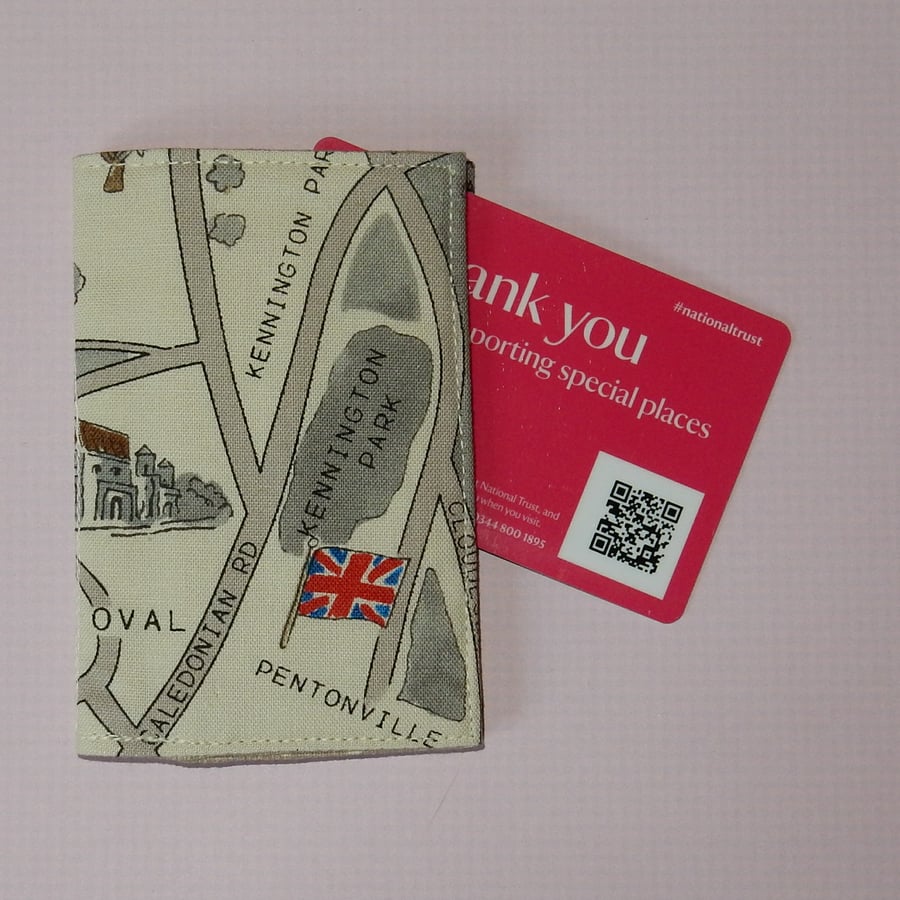 Travel card wallet London landmarks