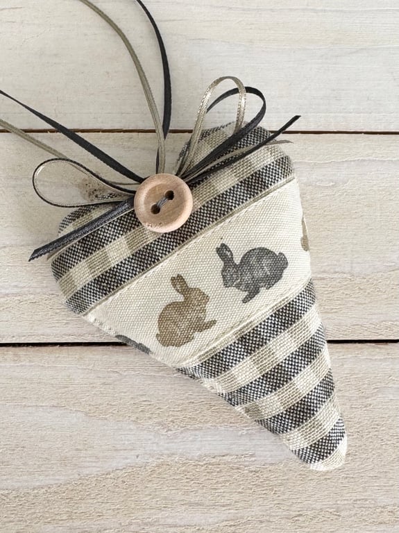 EASTER BUNNY HEART - charcoal and stone gingham