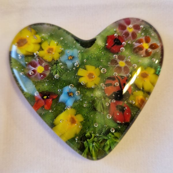Flower garden pocket heart
