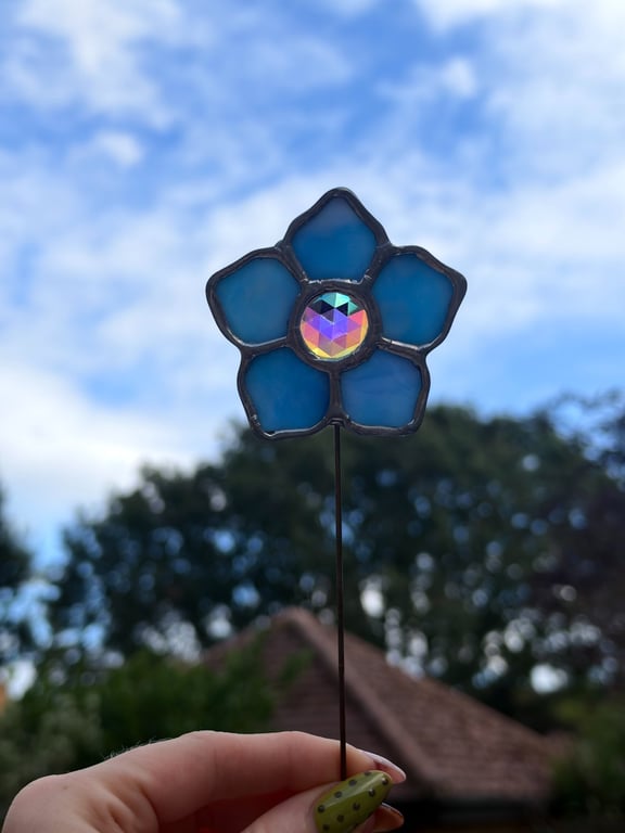 Flower plant stake