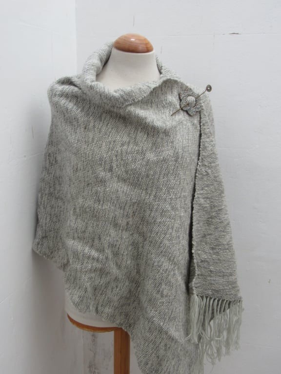 Large Light Grey Alpaca Handwoven Wrap, Shawl