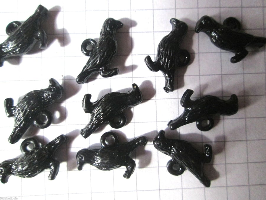 10 Black 3 D Enamel Crow raven Charms Halloween