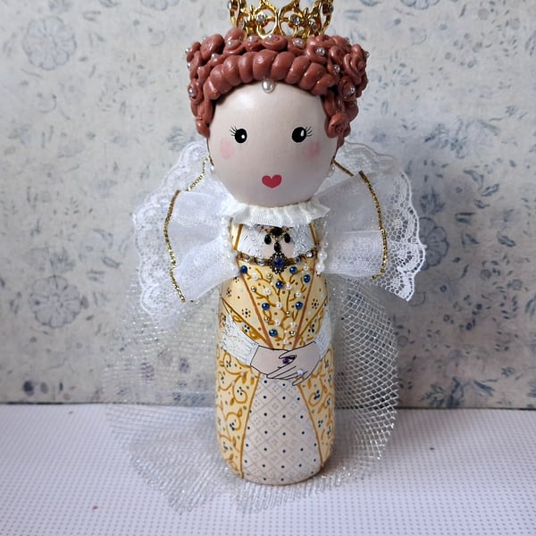 Large Queen Elizabeth I peg doll