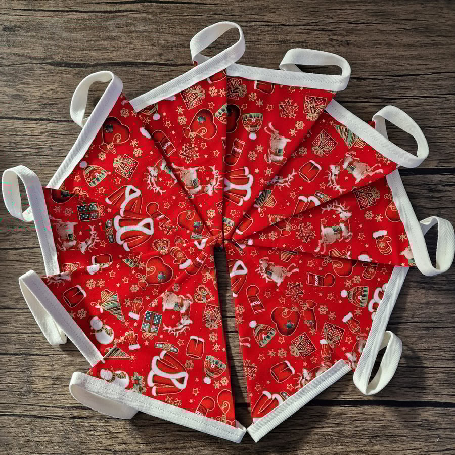 Red & Gold Christmas Bunting 