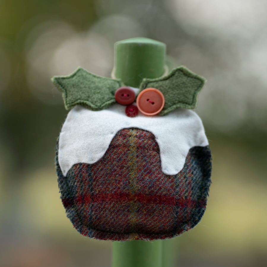 Christmas Pudding Plaid Wool Hanging Decoration