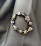 Exquisite bead bracelet. Handmade with quality products. 