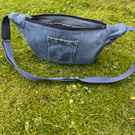 Denim cross body bag - Dark blue - Upcycled - sustainable fashion