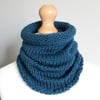 Turquoise Merino Wool Cowl, Scarf, Infinity Scarf, Neck Warmer